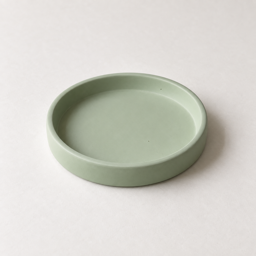 Pigment+ Soft Green — finished pastel cast dish