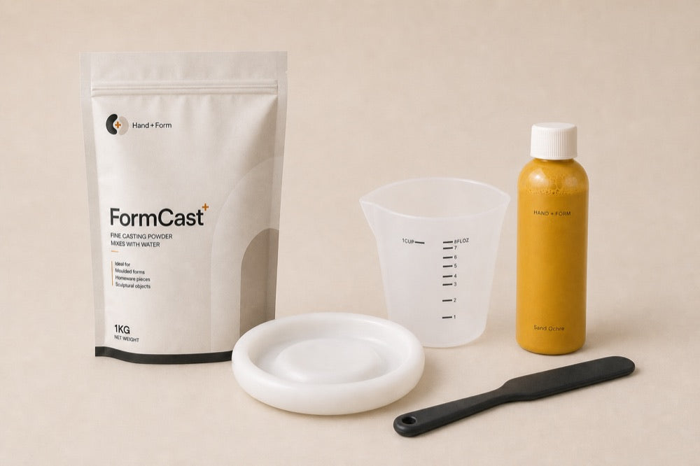 First Cast kit: FormCast+ bag, silicone dish mould, cup, pigment and spatula